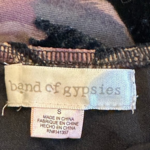 Band of Gypsies | Black Floral Velvet Midi Slip Dress - Picture 5 of 9